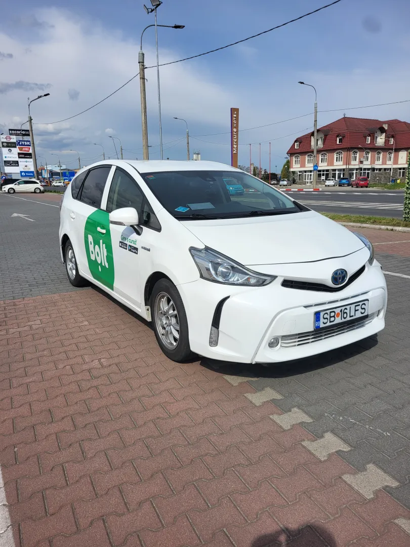 Cumpara/ Vinde online Toyota Prius + 2018 SH, la cel mai bun pret pentru tine!