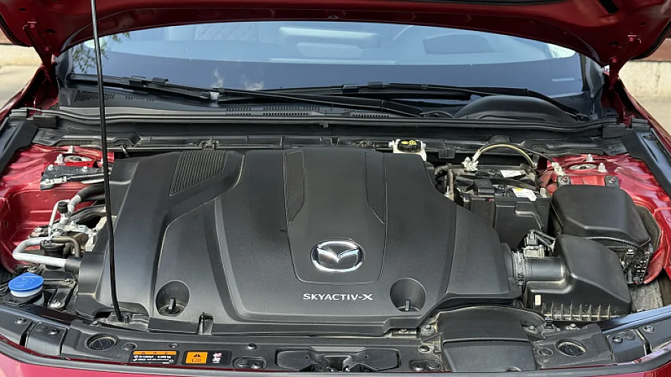 Cumpără / Vinde Mazda 3 2024 SH, la cel mai bun pret pentru tine!