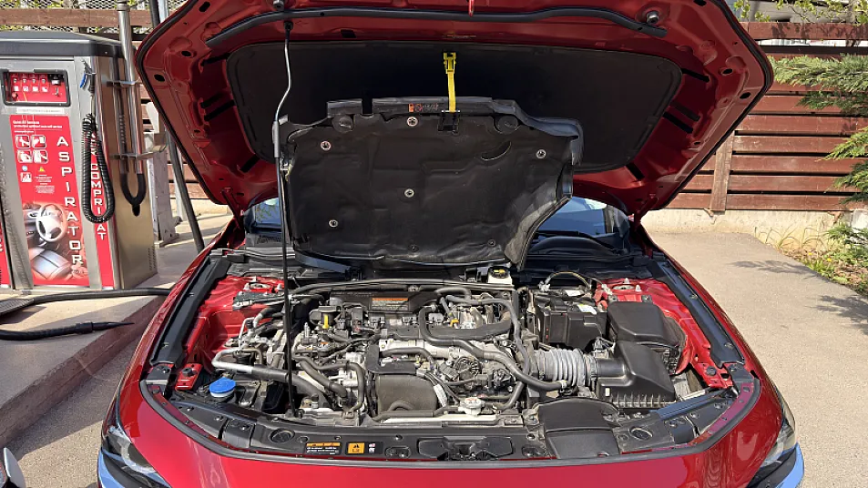 Cumpără / Vinde Mazda 3 2024 SH, la cel mai bun pret pentru tine!