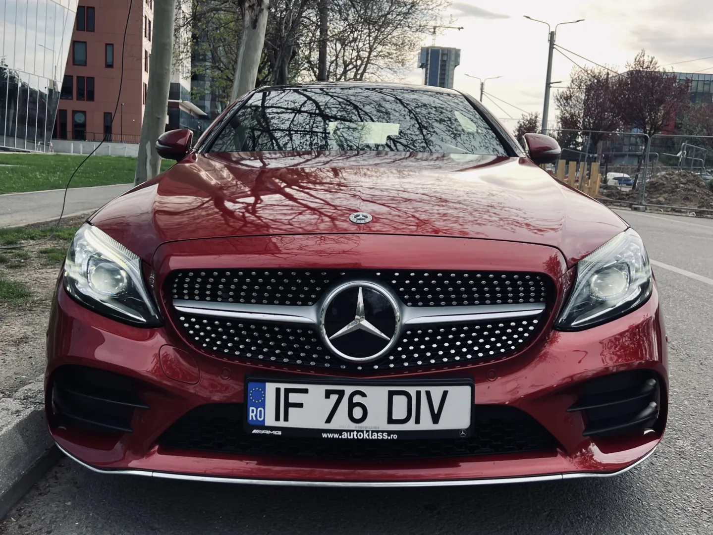 Cumpara/ Vinde online Mercedes-Benz C 300 2020 SH, la cel mai bun pret pentru tine!