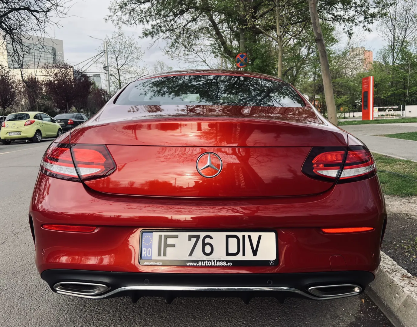 Cumpara/ Vinde online Mercedes-Benz C 300 2020 SH, la cel mai bun pret pentru tine!