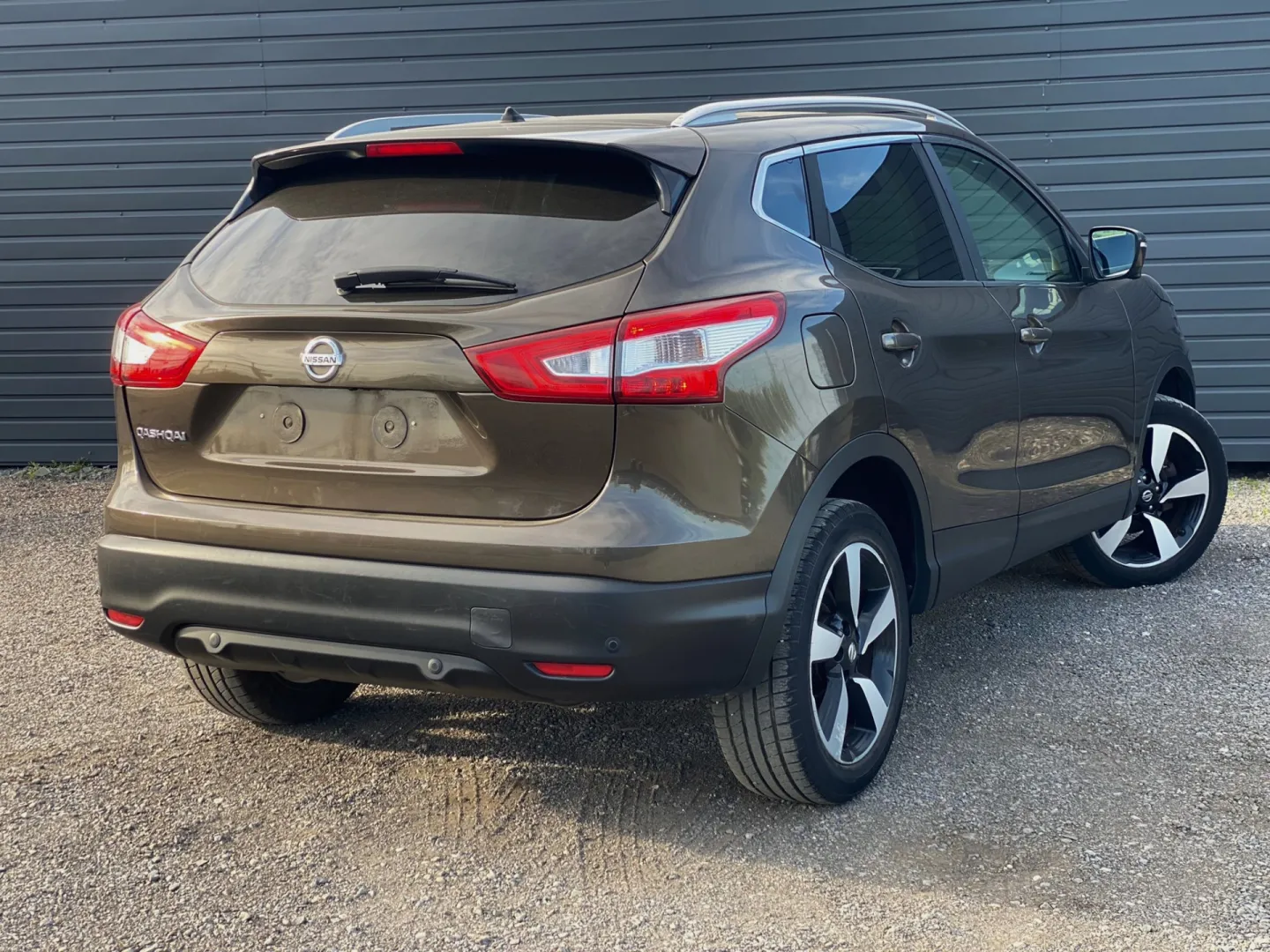 Cumpara/ Vinde online Nissan Qashqai 2015 SH, la cel mai bun pret pentru tine!