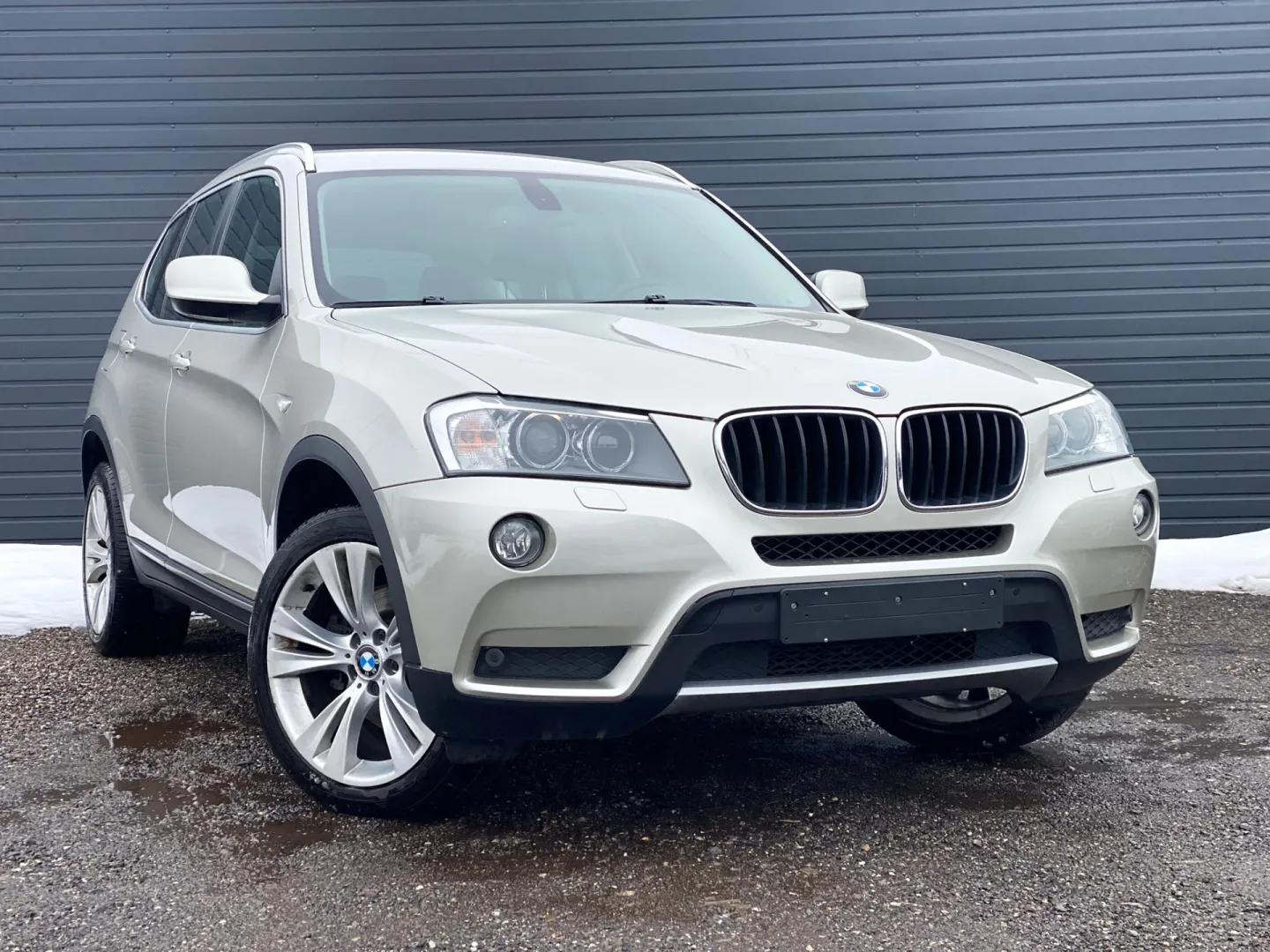 Cumpara/ Vinde online BMW X3 2011 SH, la cel mai bun pret pentru tine!