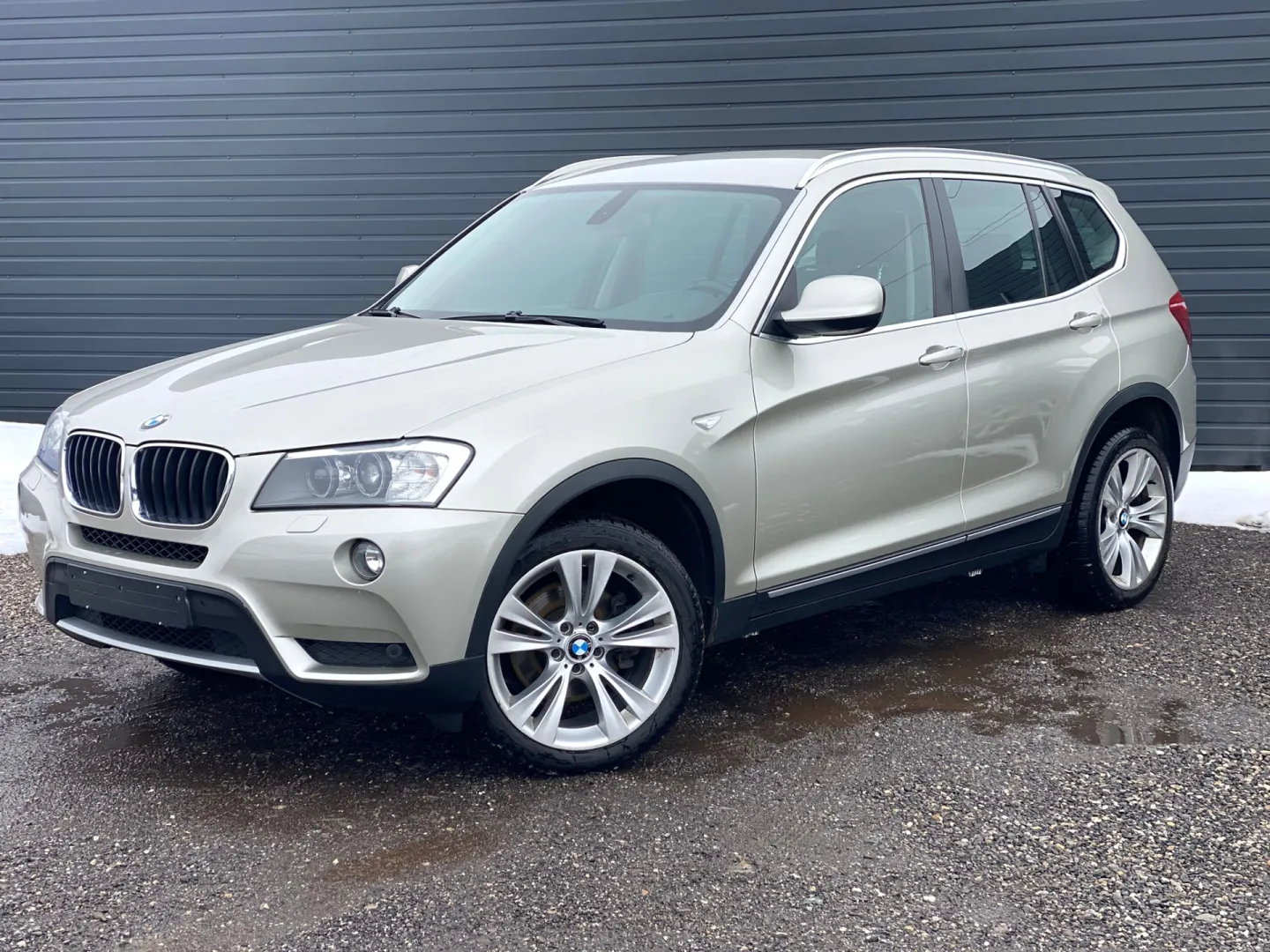 Cumpara/ Vinde online BMW X3 2011 SH, la cel mai bun pret pentru tine!