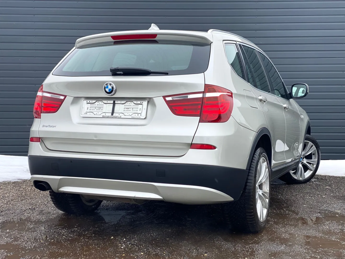 Cumpara/ Vinde online BMW X3 2011 SH, la cel mai bun pret pentru tine!