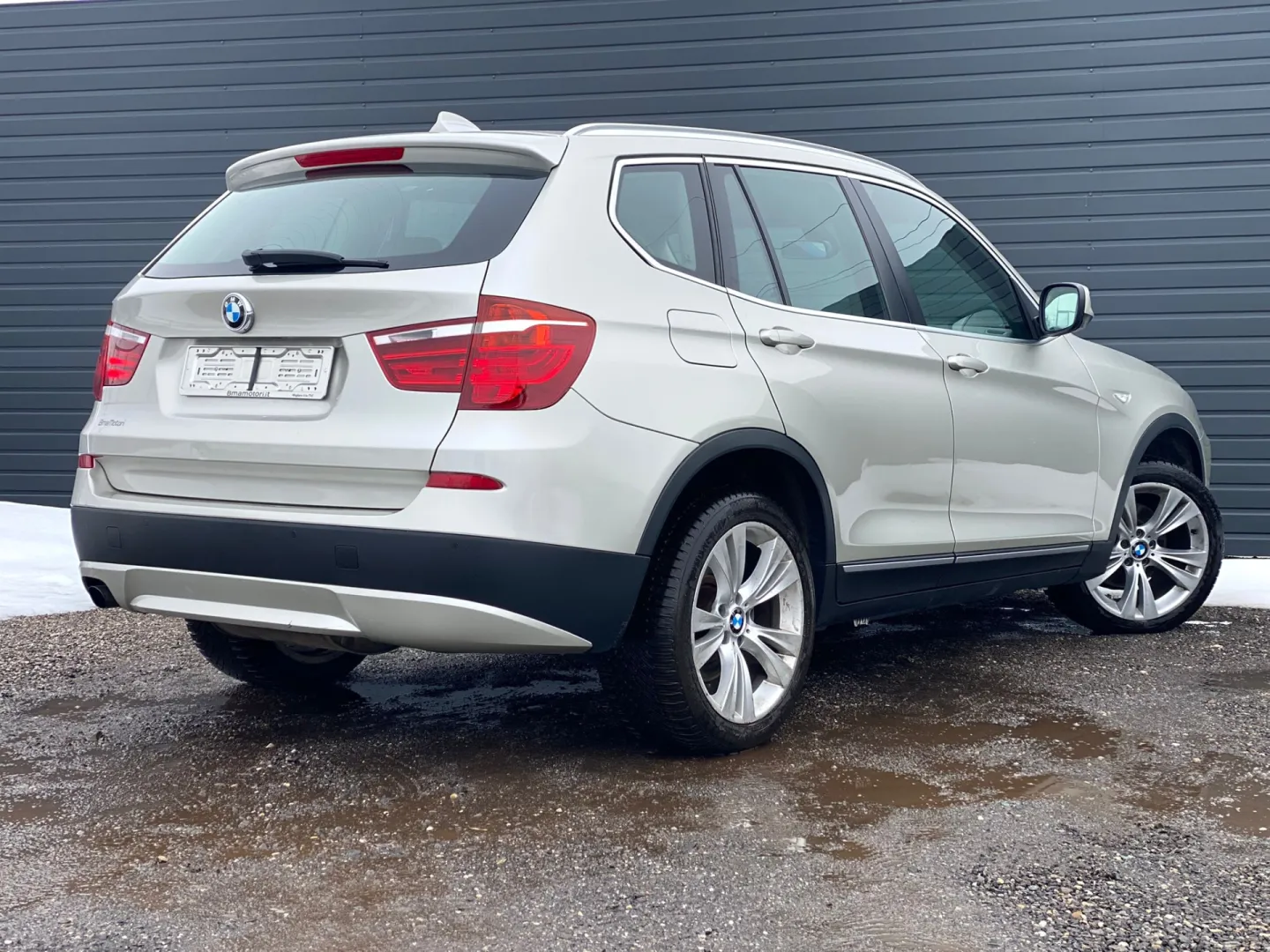 Cumpara/ Vinde online BMW X3 2011 SH, la cel mai bun pret pentru tine!