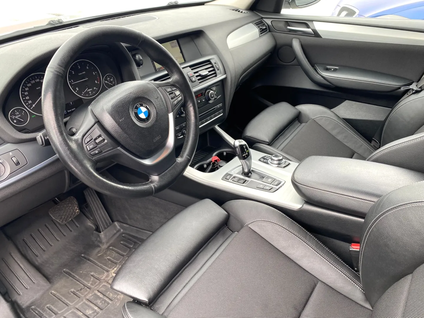 Cumpara/ Vinde online BMW X3 2011 SH, la cel mai bun pret pentru tine!