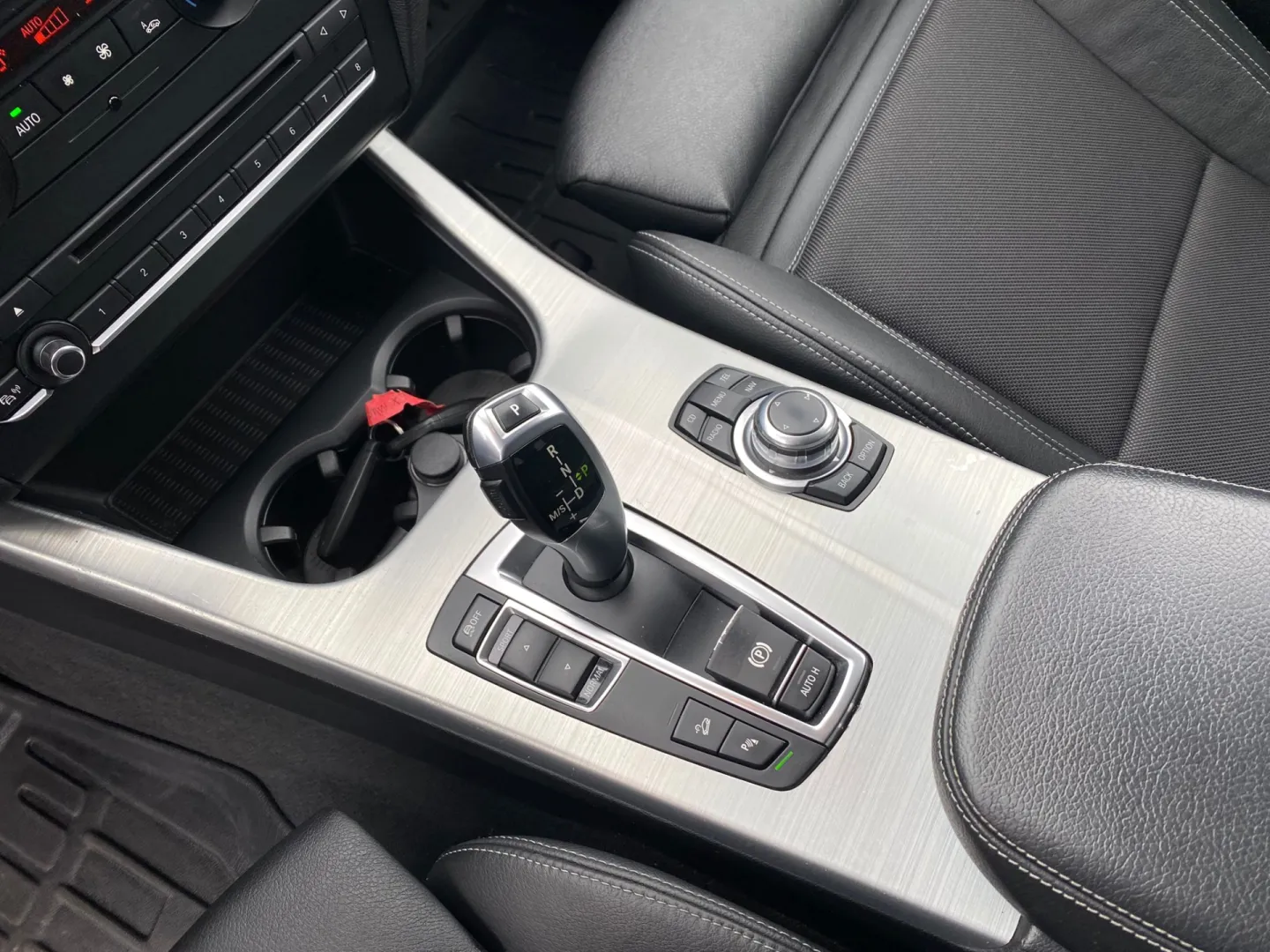 Cumpara/ Vinde online BMW X3 2011 SH, la cel mai bun pret pentru tine!