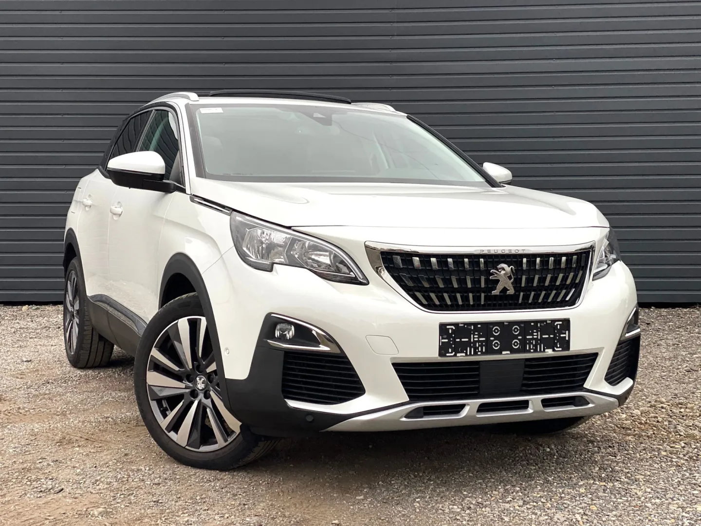 Cumpara/ Vinde online Peugeot 3008 2020 SH, la cel mai bun pret pentru tine!