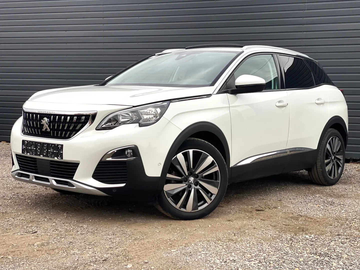 Cumpara/ Vinde online Peugeot 3008 2020 SH, la cel mai bun pret pentru tine!