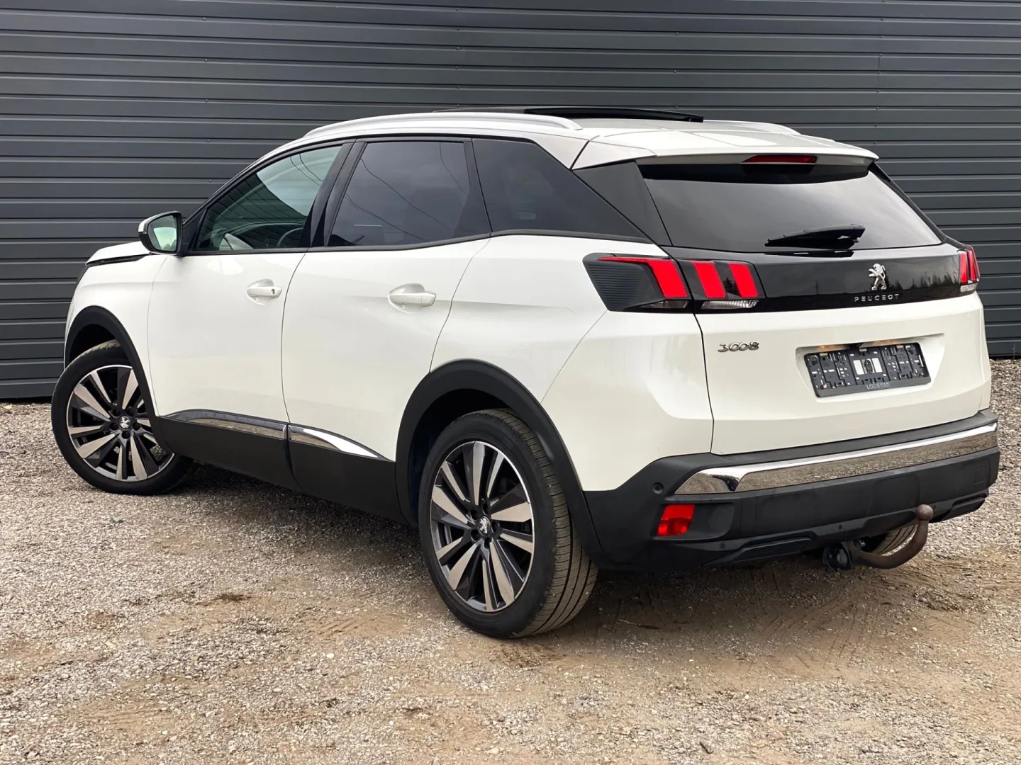 Cumpara/ Vinde online Peugeot 3008 2020 SH, la cel mai bun pret pentru tine!
