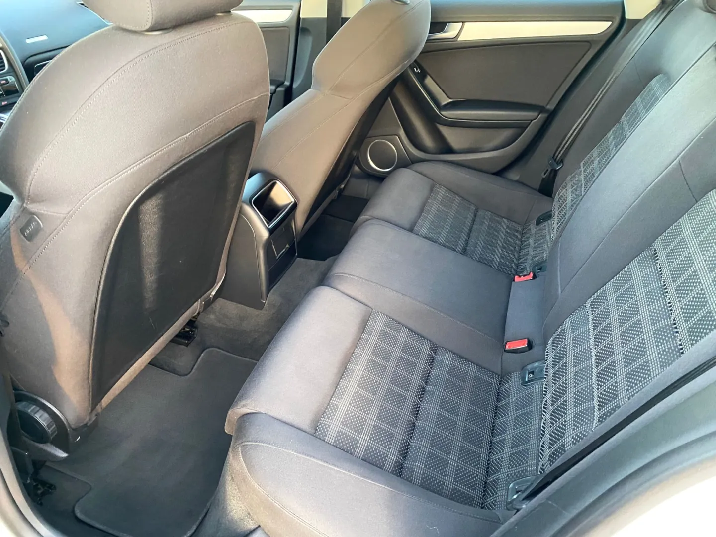 Cumpara/ Vinde online Audi A5 2015 SH, la cel mai bun pret pentru tine!