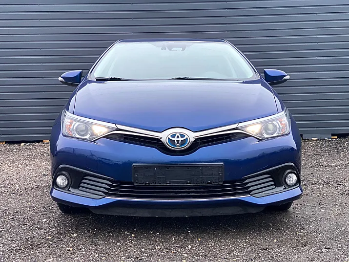 Cumpără / Vinde Toyota Auris 2017 SH, la cel mai bun pret pentru tine!
