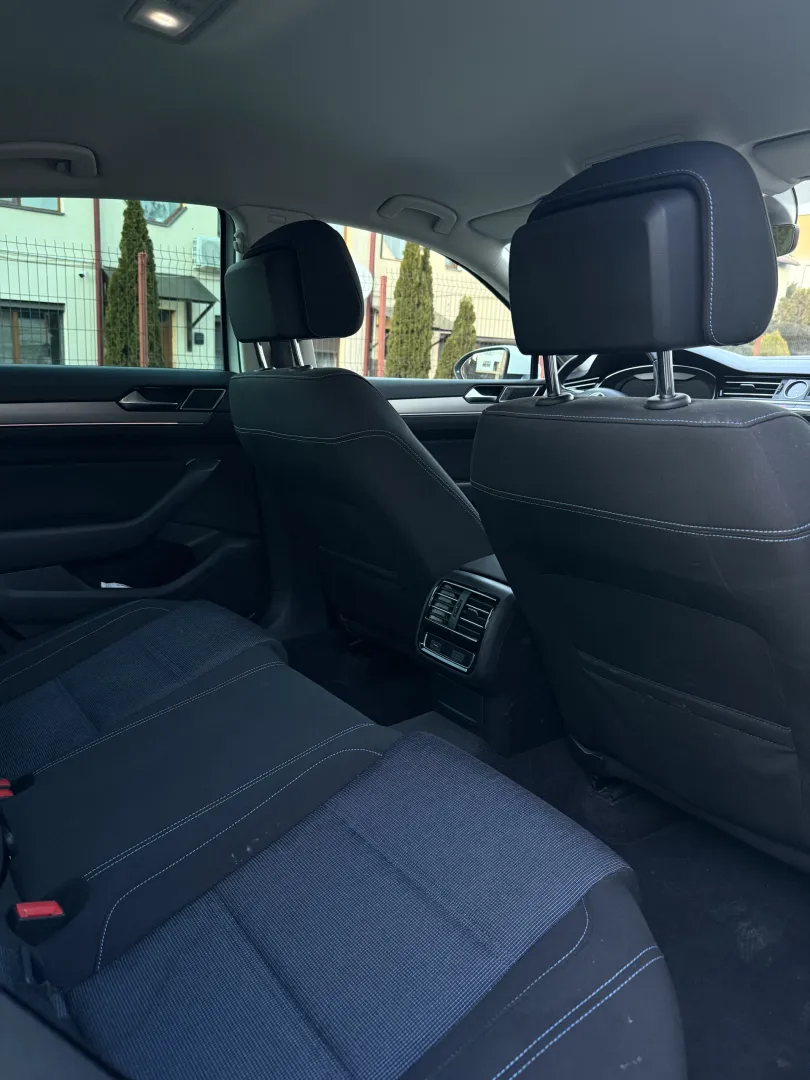 Cumpara/ Vinde online Volkswagen Passat 2018 SH, la cel mai bun pret pentru tine!