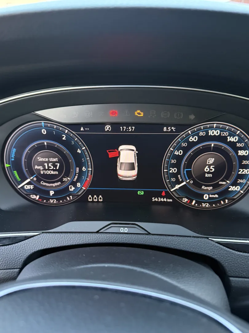 Cumpara/ Vinde online Volkswagen Passat 2018 SH, la cel mai bun pret pentru tine!
