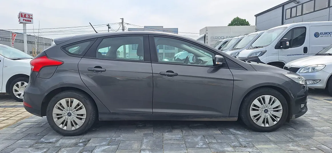 Cumpără / Vinde Ford Focus 2017 SH, la cel mai bun pret pentru tine!