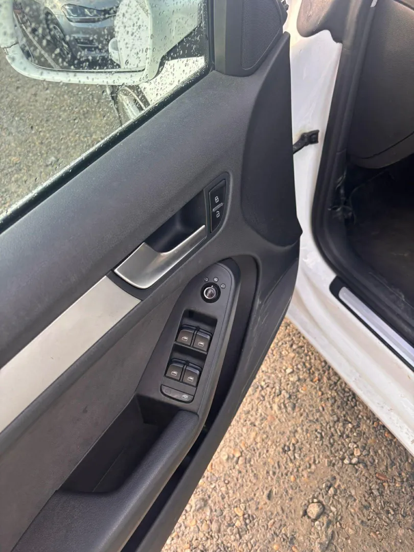 Cumpara/ Vinde online Audi A5 2011 SH, la cel mai bun pret pentru tine!