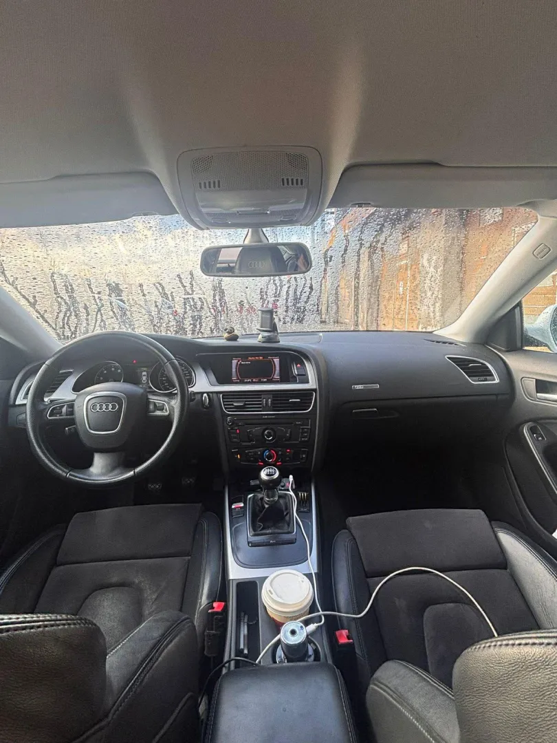 Cumpara/ Vinde online Audi A5 2011 SH, la cel mai bun pret pentru tine!
