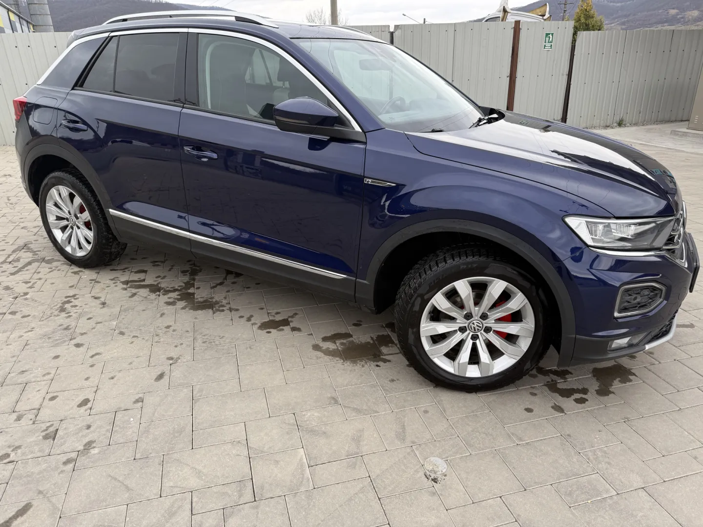 Cumpara/ Vinde online Volkswagen T-Roc 2019 SH, la cel mai bun pret pentru tine!