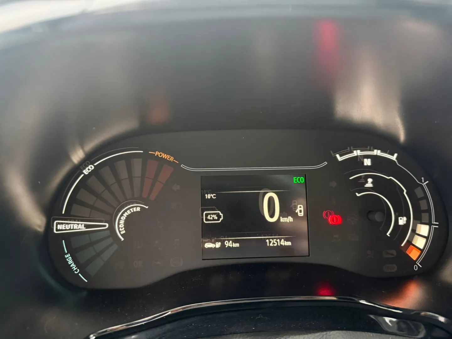 Cumpara/ Vinde online Dacia Spring 2023 SH, la cel mai bun pret pentru tine!