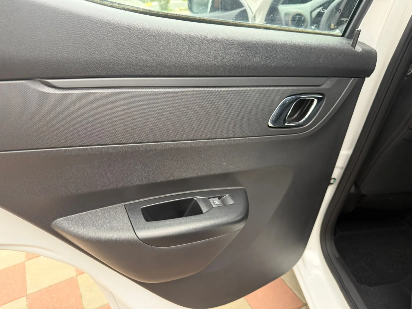 Cumpara/ Vinde online Dacia Spring 2023 SH, la cel mai bun pret pentru tine!