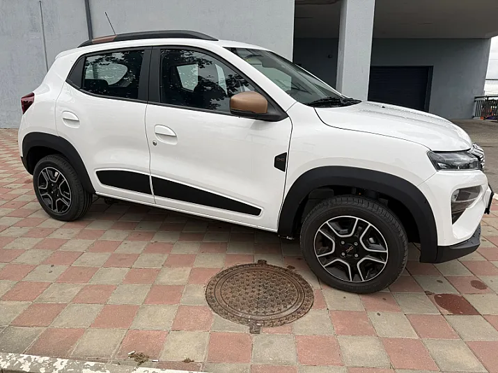 Licitează Dacia Spring sh