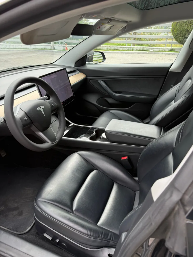 Cumpara/ Vinde online Tesla Model 3 2020 SH, la cel mai bun pret pentru tine!