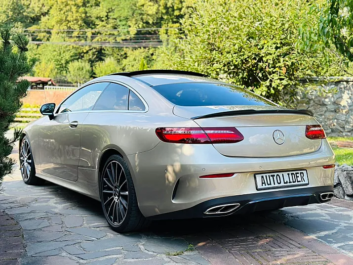Cumpără / Vinde Mercedes-Benz E-Class 2018 SH, la cel mai bun pret pentru tine!