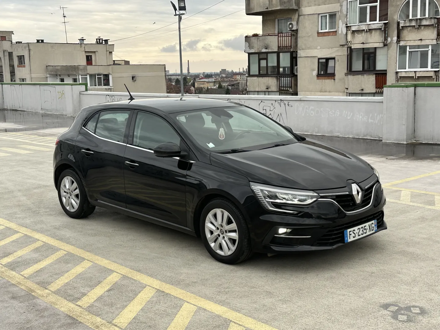 Cumpara/ Vinde online Renault  Megane 2020 SH, la cel mai bun pret pentru tine!