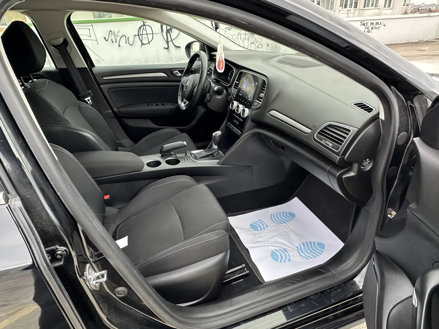 Cumpara/ Vinde online Renault  Megane 2020 SH, la cel mai bun pret pentru tine!