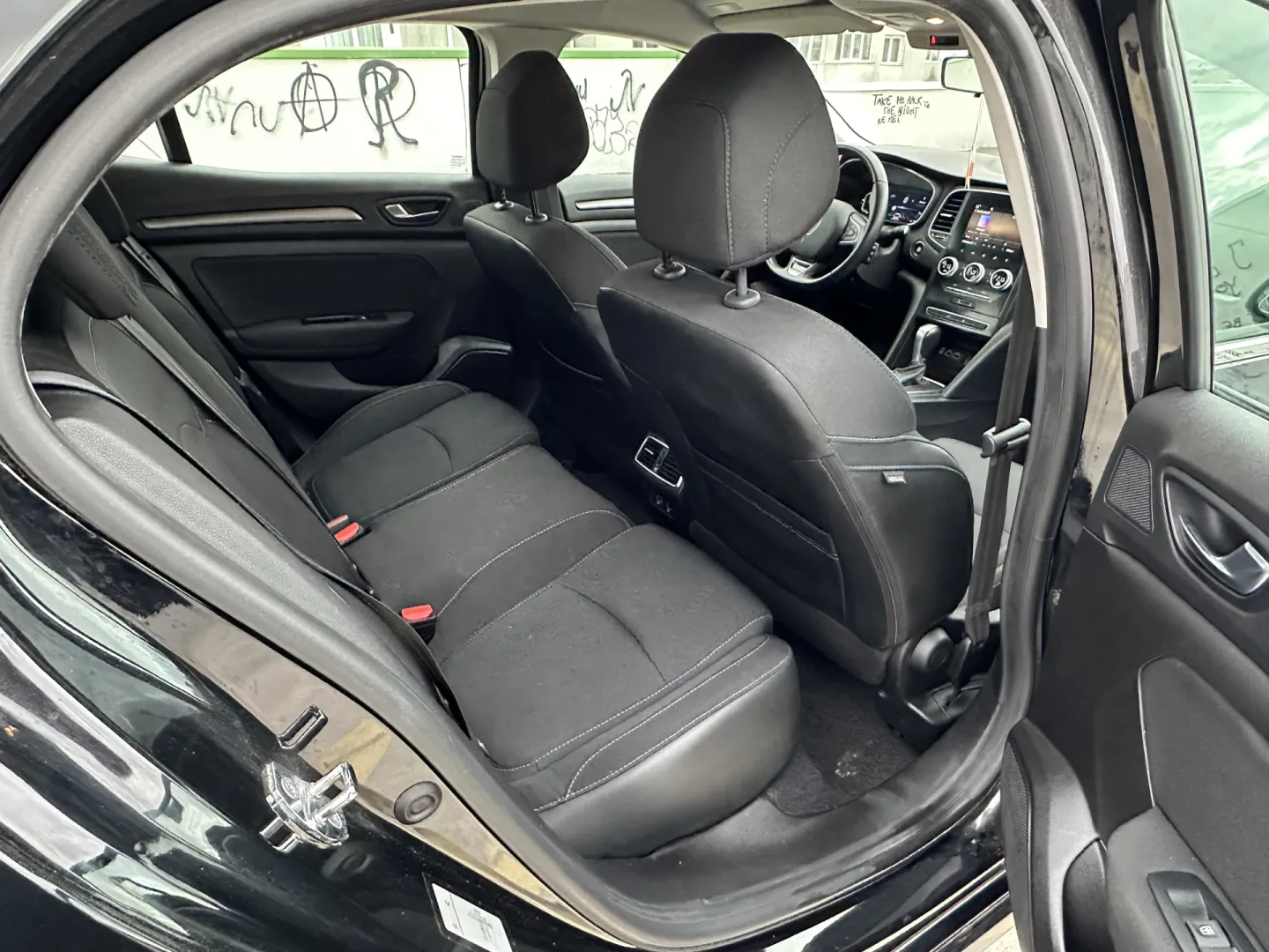 Cumpara/ Vinde online Renault  Megane 2020 SH, la cel mai bun pret pentru tine!