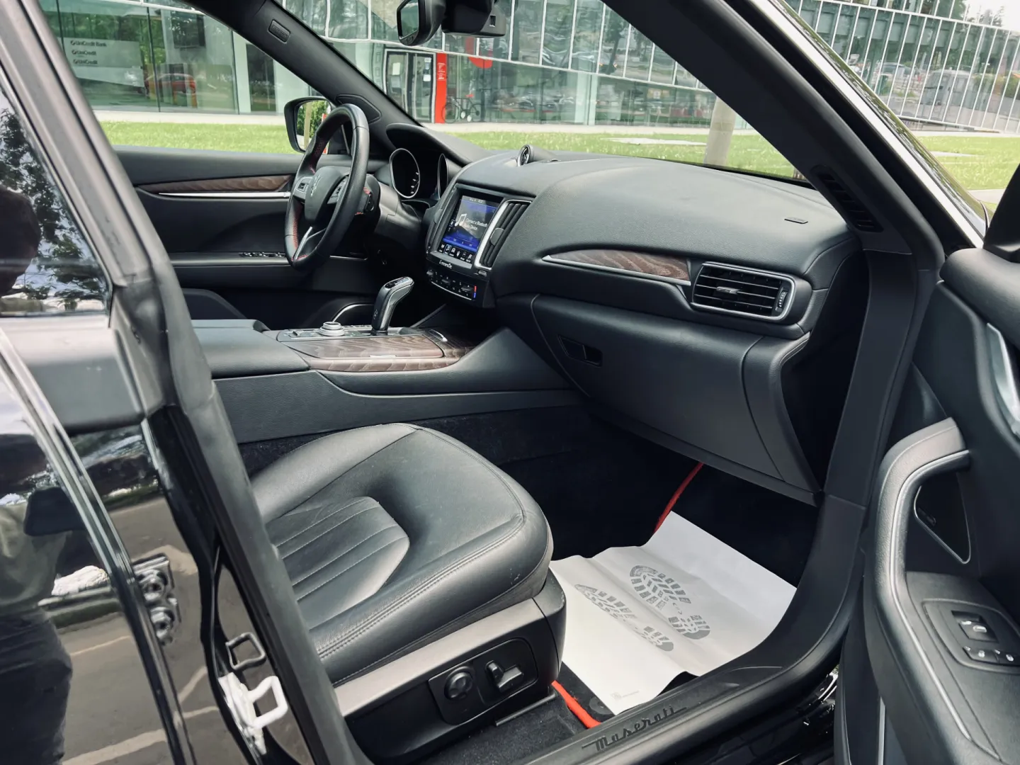 Cumpara/ Vinde online Maserati Levante 2020 SH, la cel mai bun pret pentru tine!