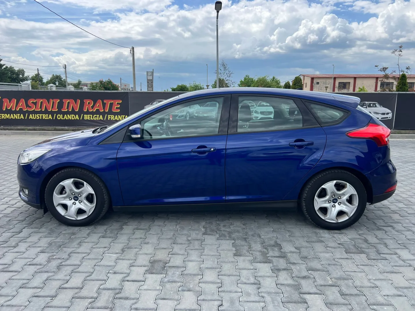 Cumpara/ Vinde online Ford Focus 2016 SH, la cel mai bun pret pentru tine!