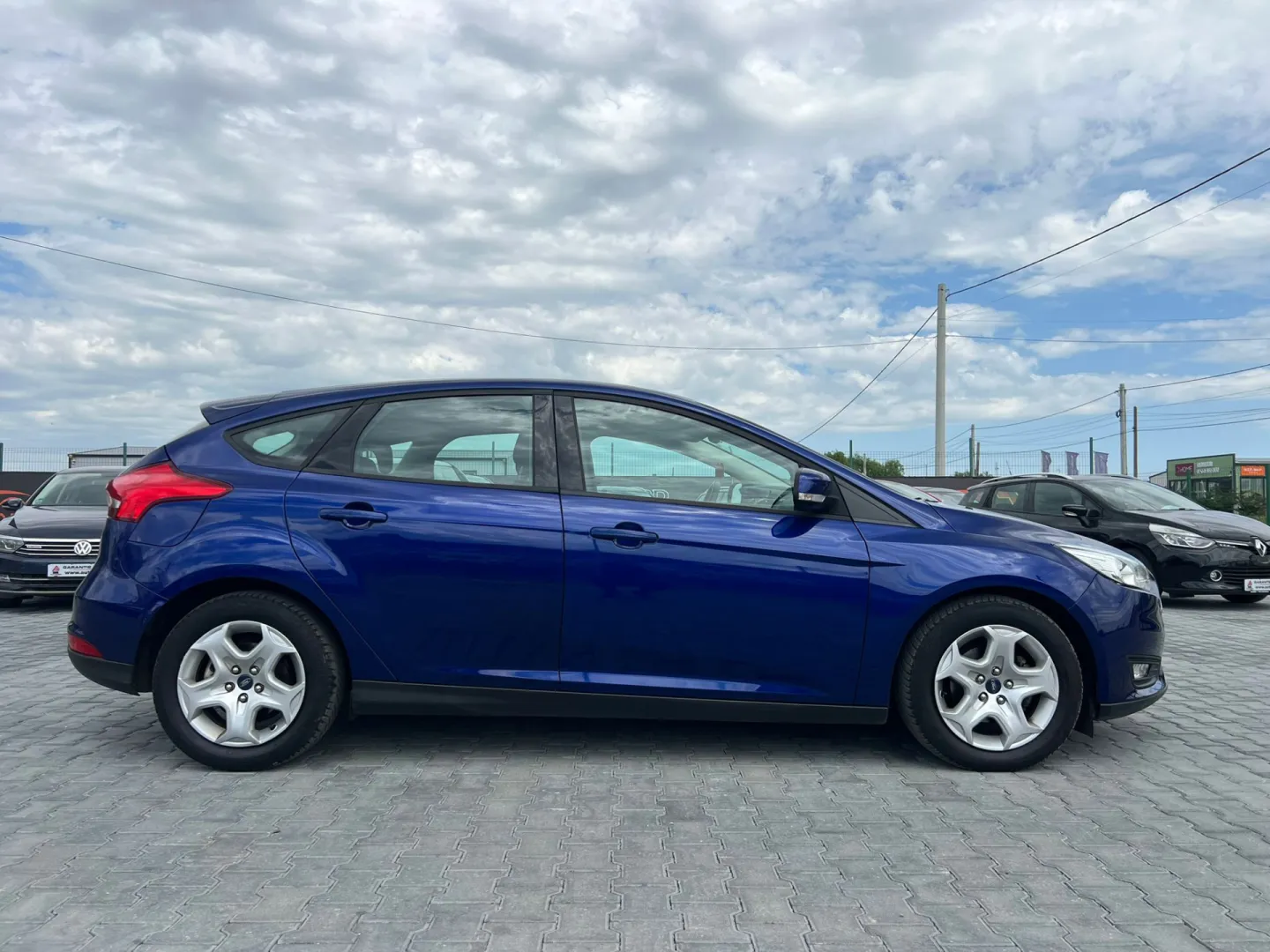 Cumpara/ Vinde online Ford Focus 2016 SH, la cel mai bun pret pentru tine!