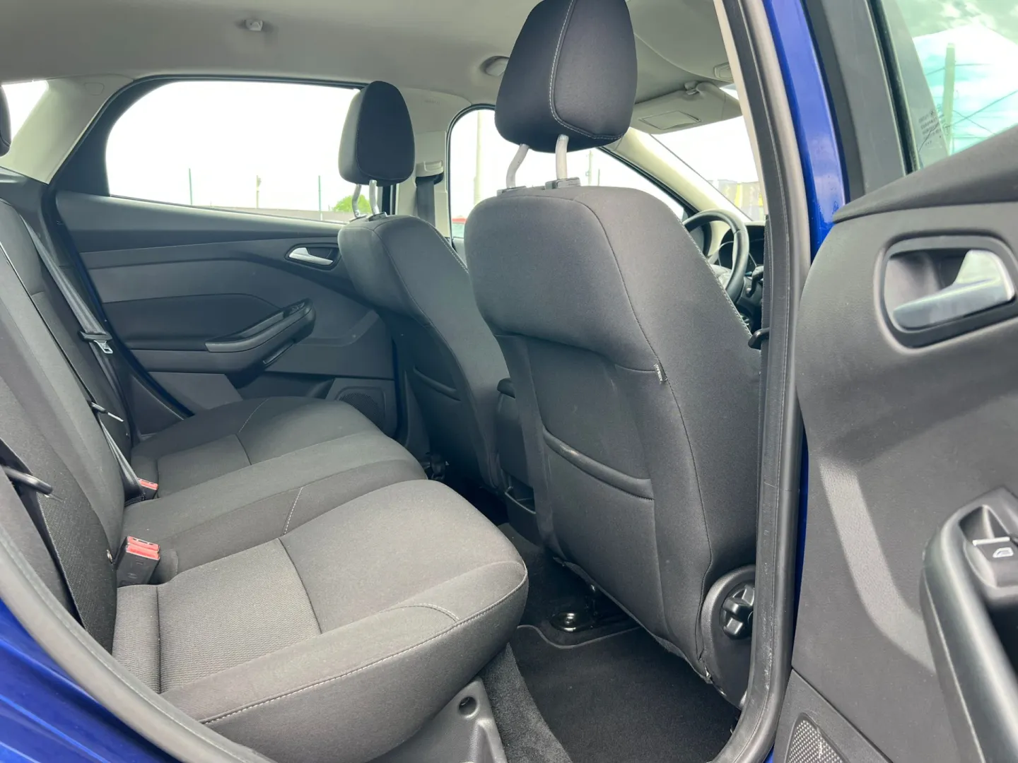 Cumpara/ Vinde online Ford Focus 2016 SH, la cel mai bun pret pentru tine!