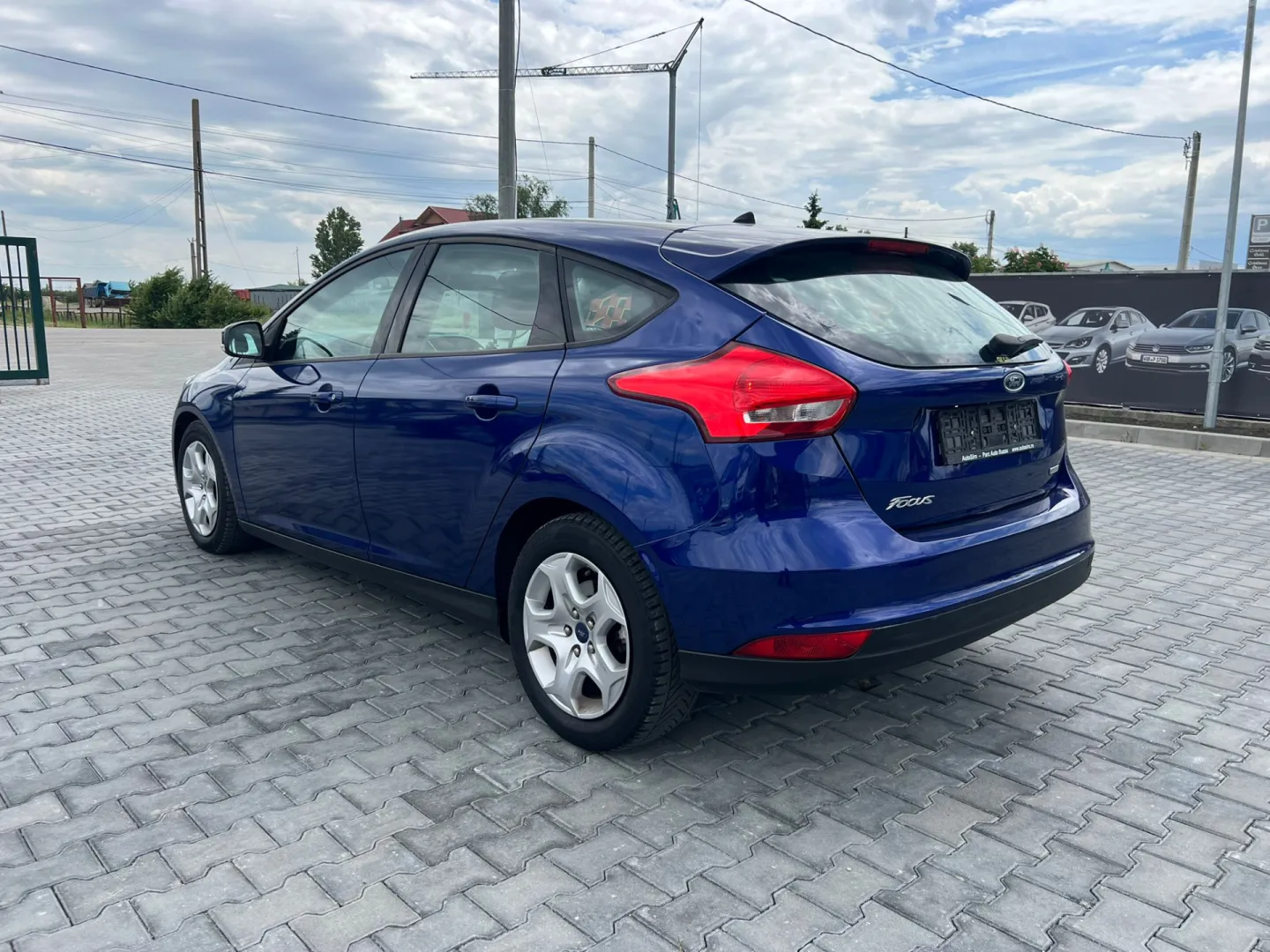 Cumpara/ Vinde online Ford Focus 2016 SH, la cel mai bun pret pentru tine!