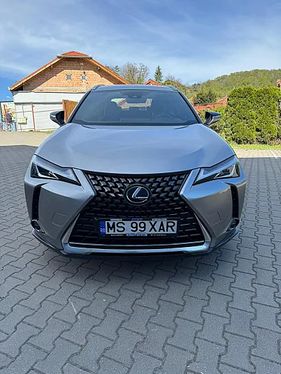 Cumpără / Vinde Lexus UX other 2019 SH, la cel mai bun pret pentru tine!