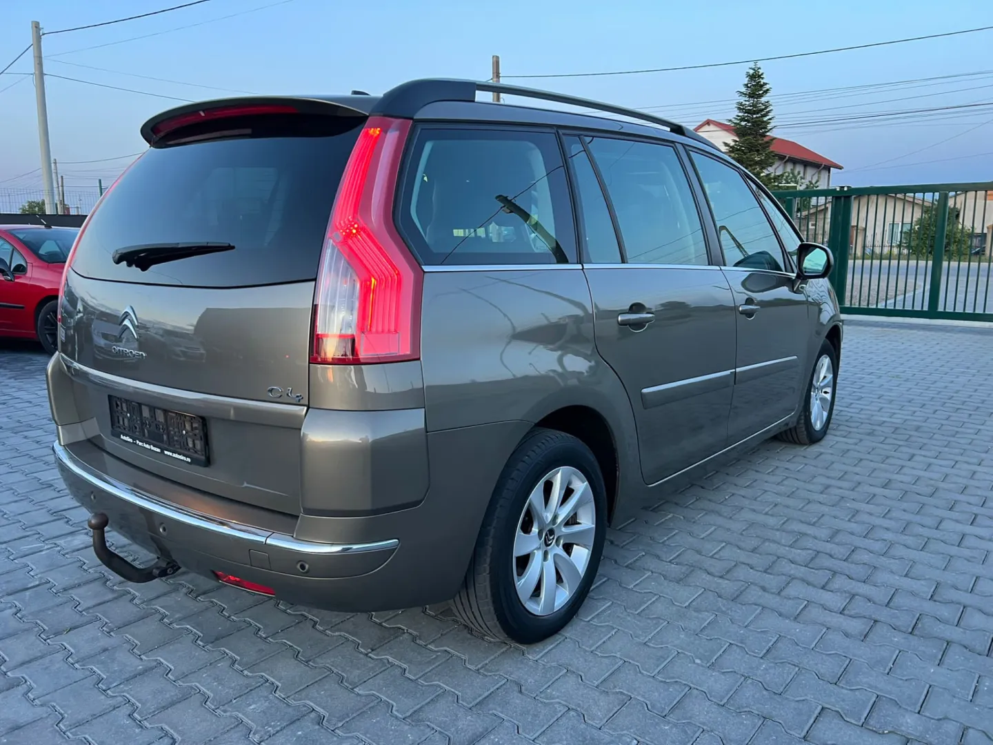 Cumpara/ Vinde online Citroen Grand C4 Picasso Space Tourer 2011 SH, la cel mai bun pret pentru tine!