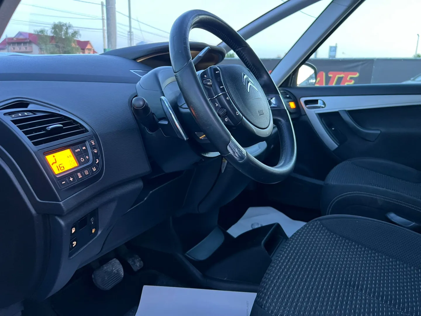 Cumpara/ Vinde online Citroen Grand C4 Picasso Space Tourer 2011 SH, la cel mai bun pret pentru tine!
