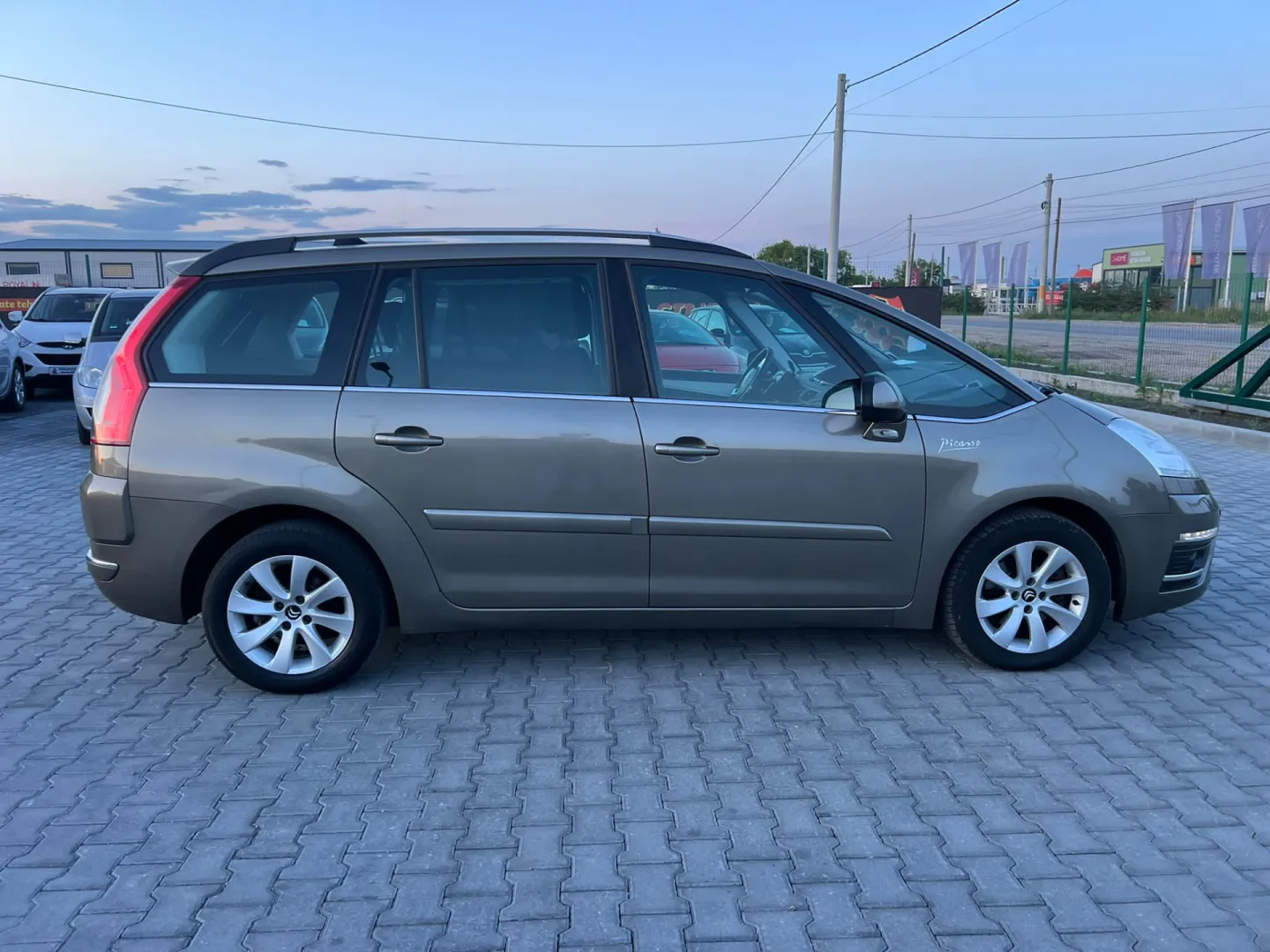 Cumpara/ Vinde online Citroen Grand C4 Picasso Space Tourer 2011 SH, la cel mai bun pret pentru tine!