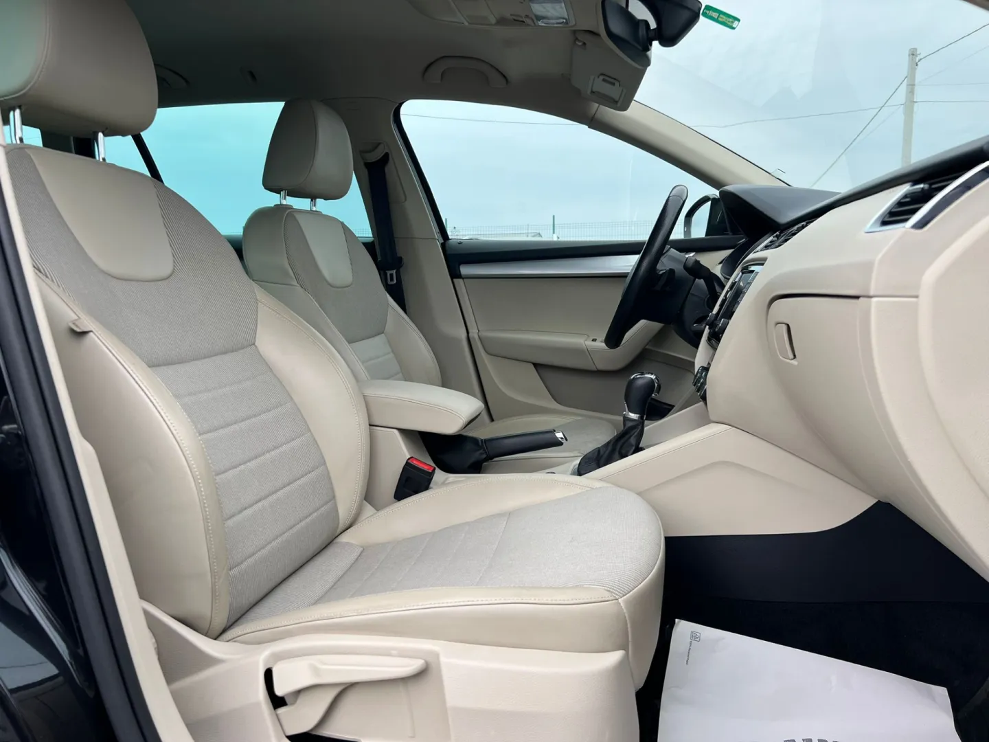 Cumpara/ Vinde online Skoda Octavia 2016 SH, la cel mai bun pret pentru tine!