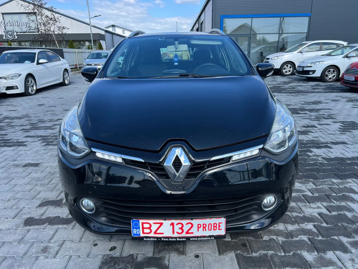 Cumpara/ Vinde online Renault  Clio 2014 SH, la cel mai bun pret pentru tine!