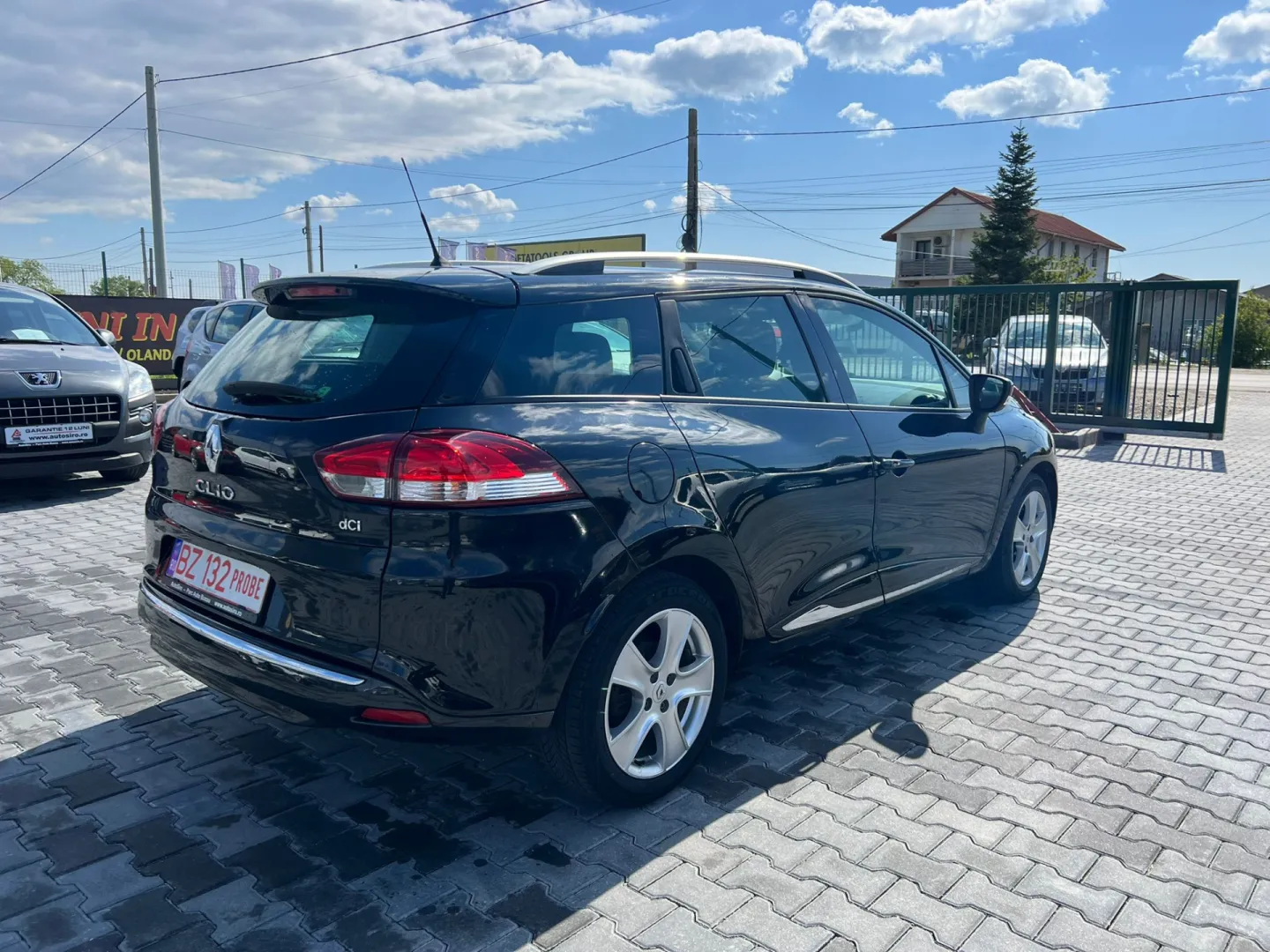Cumpara/ Vinde online Renault  Clio 2014 SH, la cel mai bun pret pentru tine!