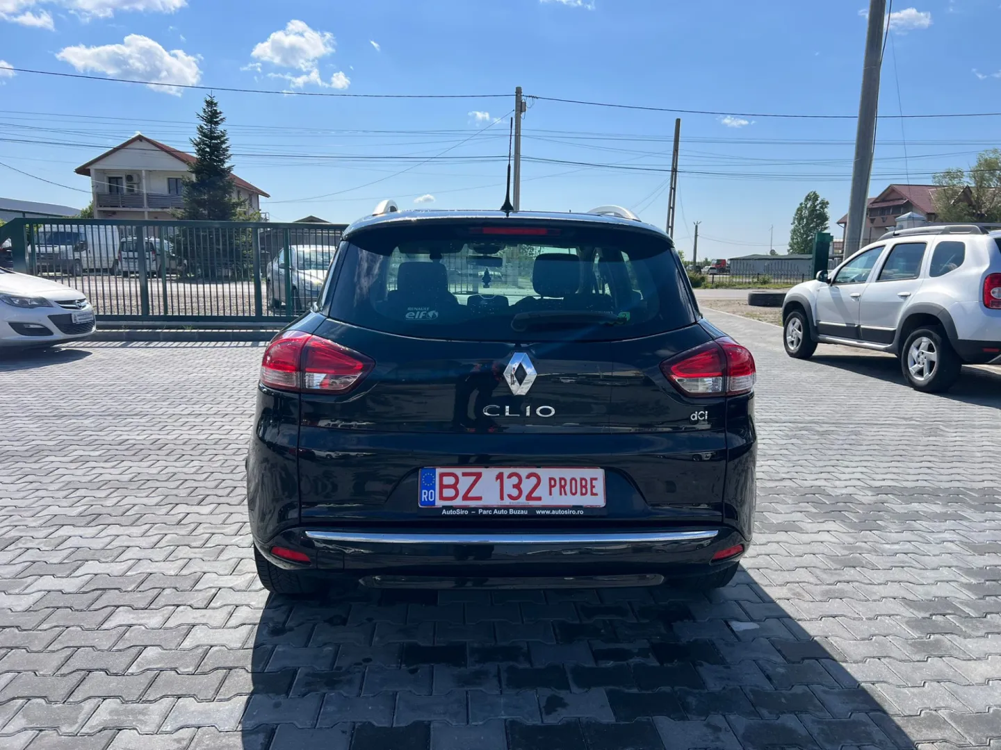 Cumpara/ Vinde online Renault  Clio 2014 SH, la cel mai bun pret pentru tine!