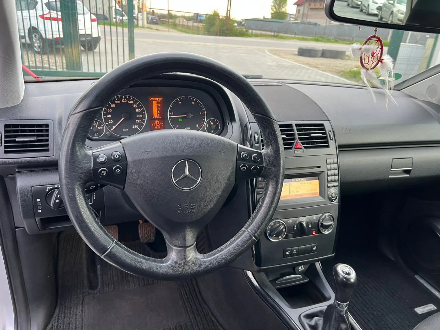 Cumpara/ Vinde online Mercedes-Benz A 180 2011 SH, la cel mai bun pret pentru tine!