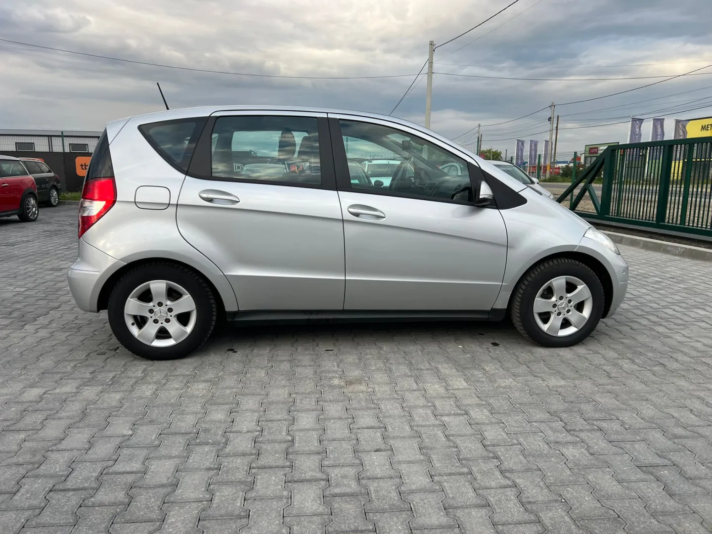 Cumpara/ Vinde online Mercedes-Benz A 180 2011 SH, la cel mai bun pret pentru tine!