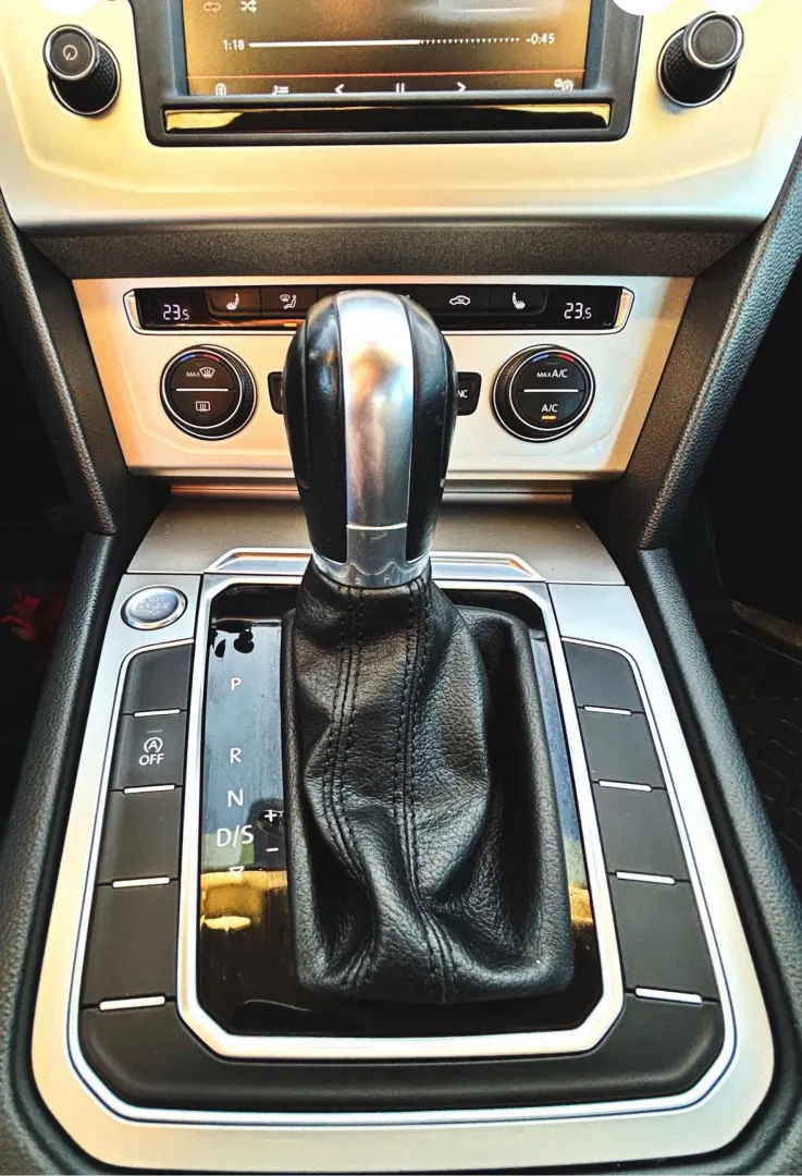 Cumpara/ Vinde online Volkswagen Passat 2016 SH, la cel mai bun pret pentru tine!