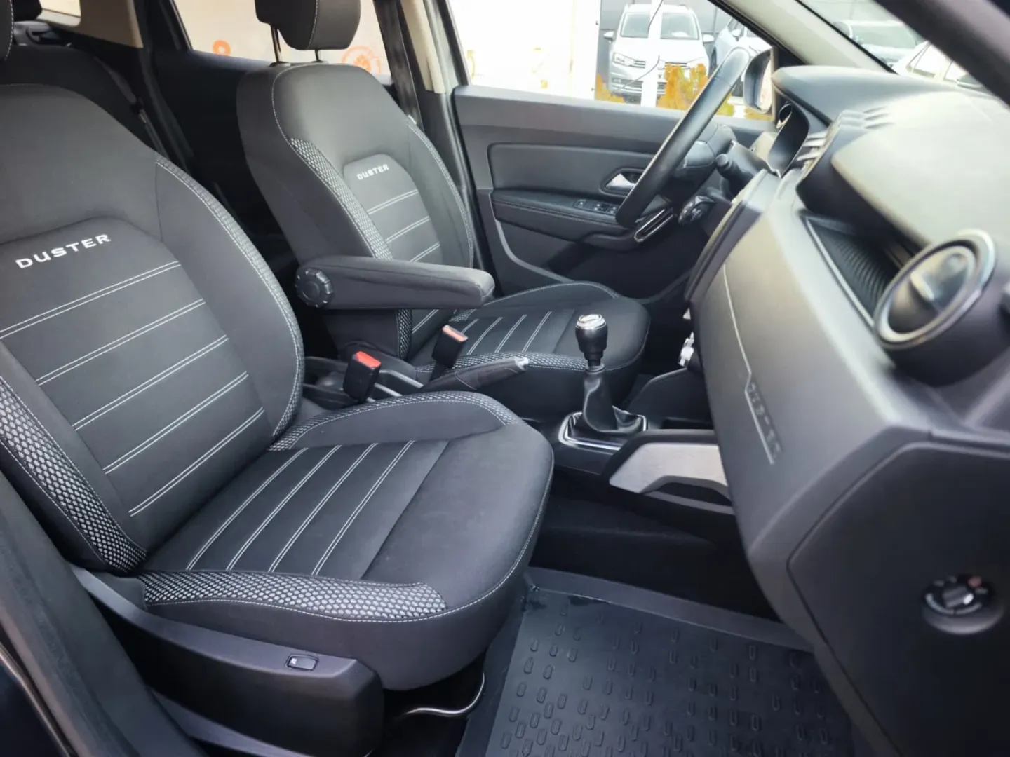Cumpara/ Vinde online Dacia Duster 2021 SH, la cel mai bun pret pentru tine!