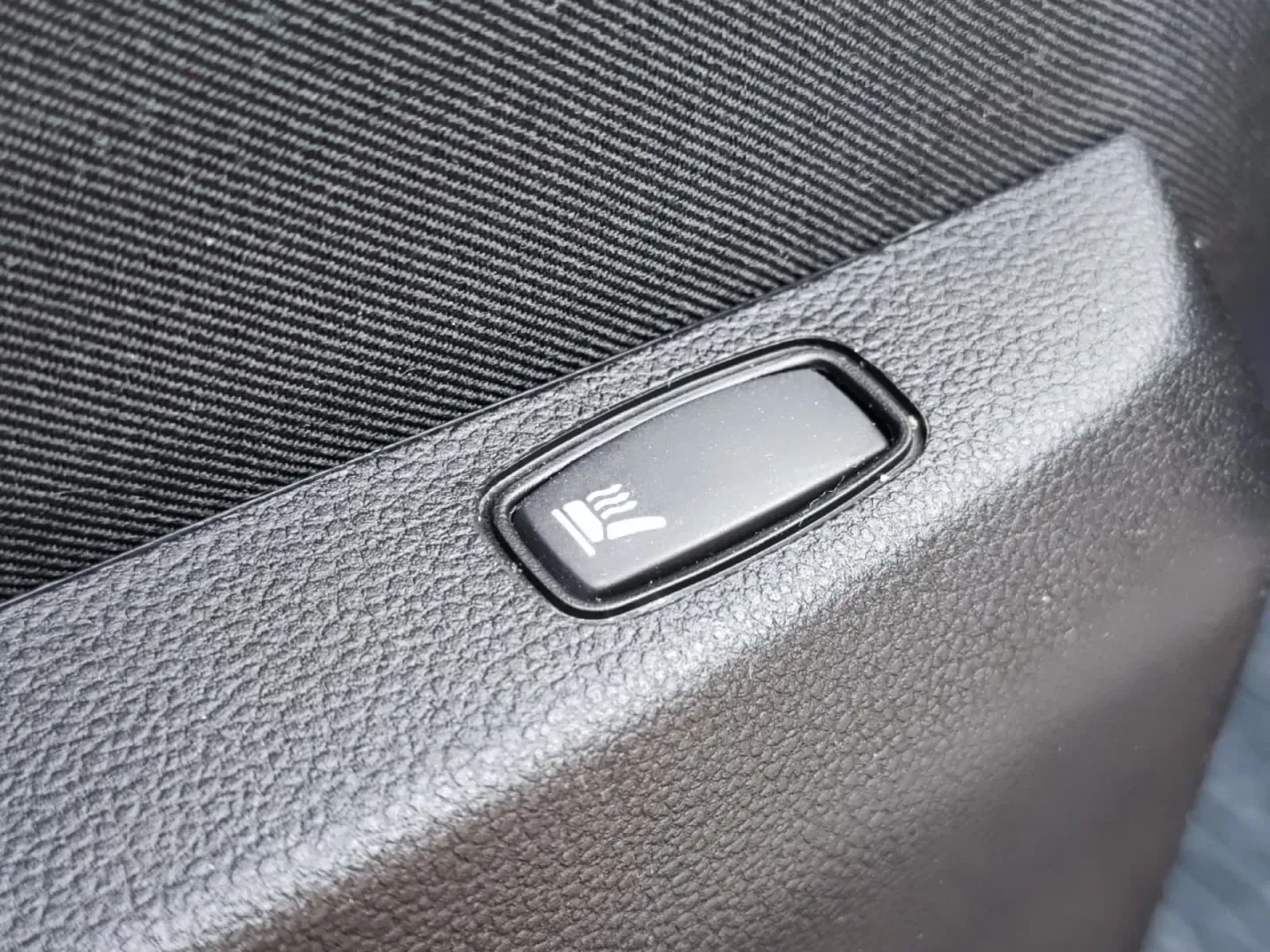 Cumpara/ Vinde online Dacia Duster 2021 SH, la cel mai bun pret pentru tine!