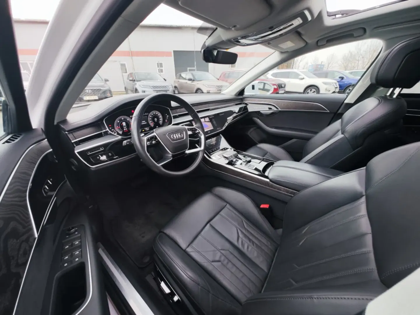 Cumpara/ Vinde online Audi A8 2022 SH, la cel mai bun pret pentru tine!
